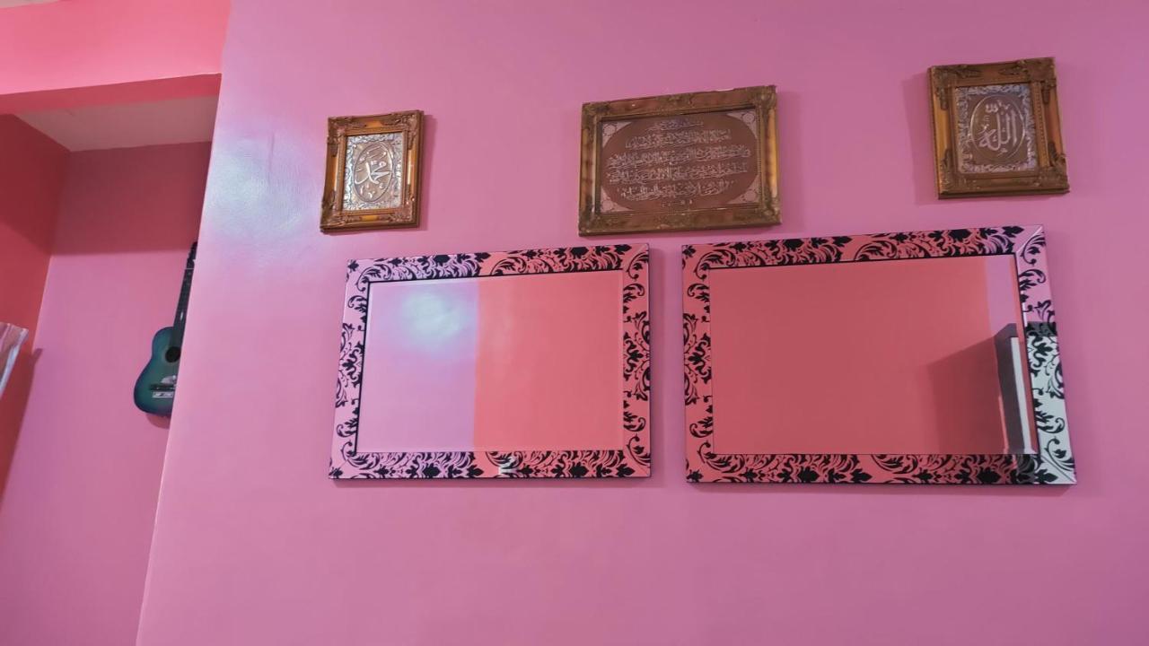 Zulaikha'S Homestay Ulu Tiram Johor Bahru Dış mekan fotoğraf
